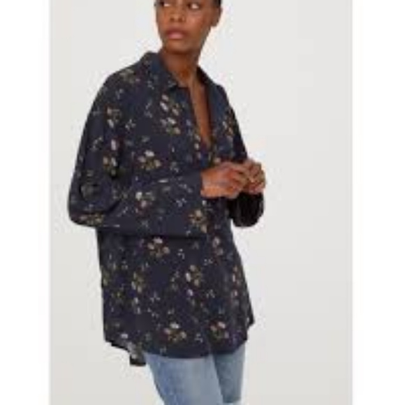 H&M Tops - H&M Navy Floral V Neck Collar Blouse